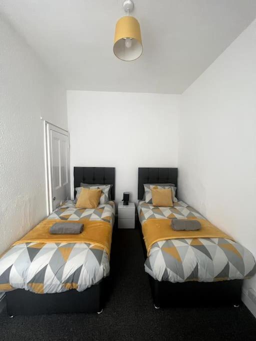 Large 3 Bed - 10 Mins To Centre Vila Liverpool Exterior foto
